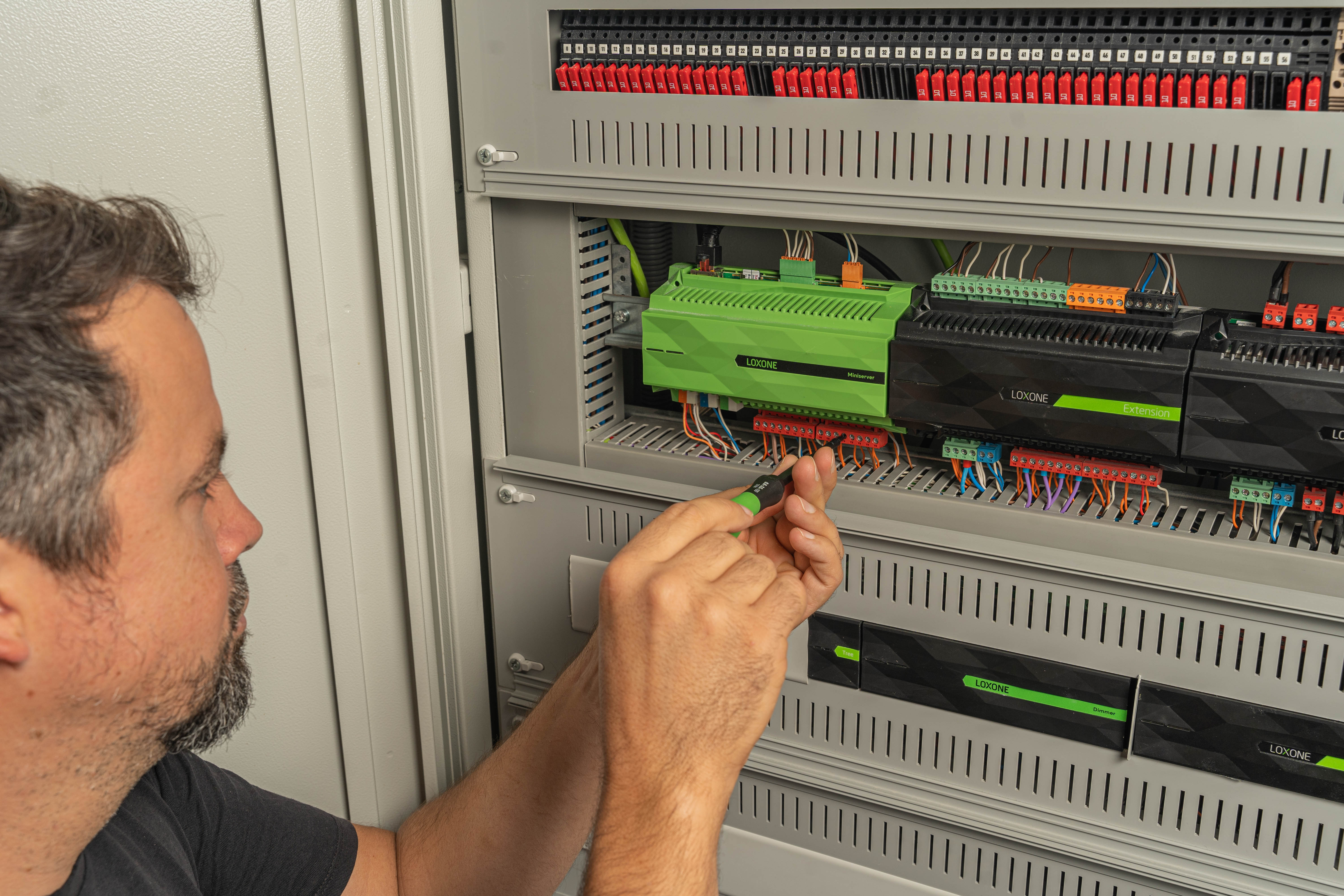 6 Steps for an Effective Electrical Cabinet Design